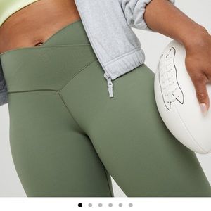 Aerie offline leggings (short)